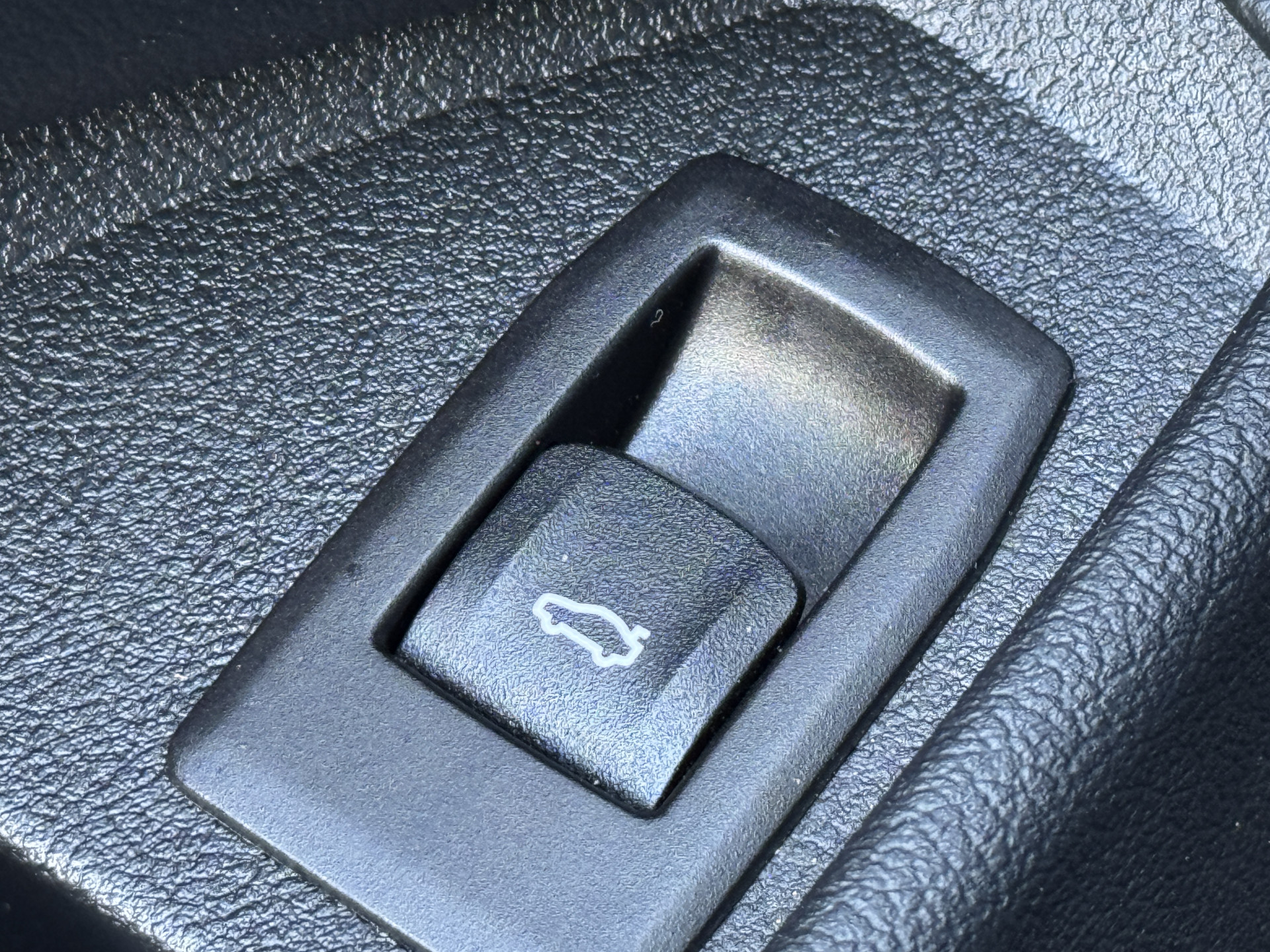 44392893-34.jpg