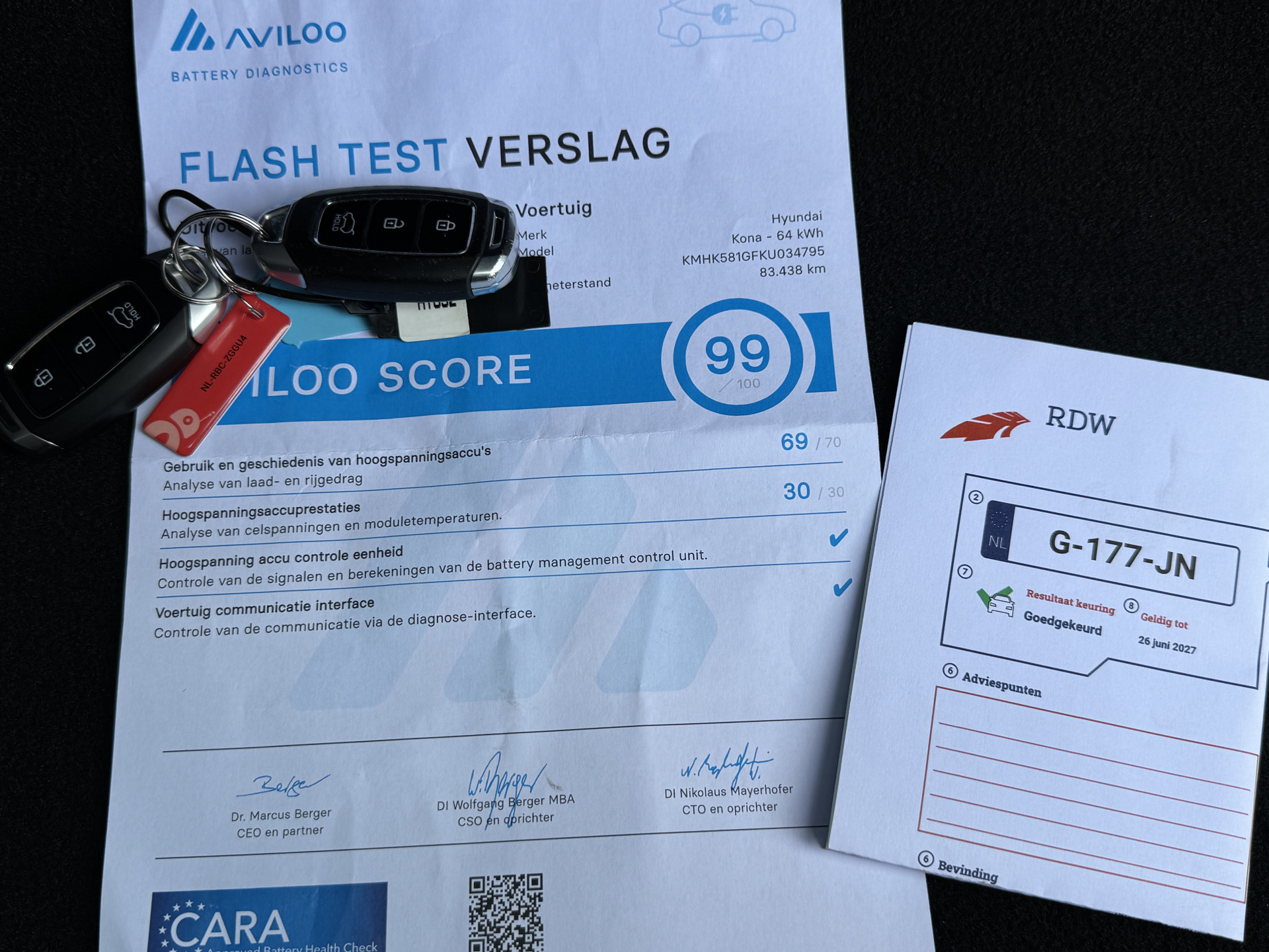 45407690-7.jpg